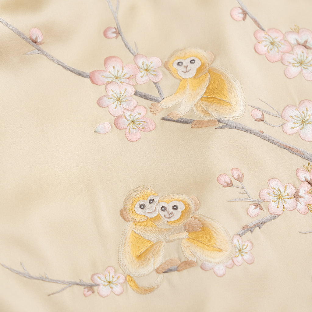 Golden-Thread Winter Sweet QiPao/Cheongsam