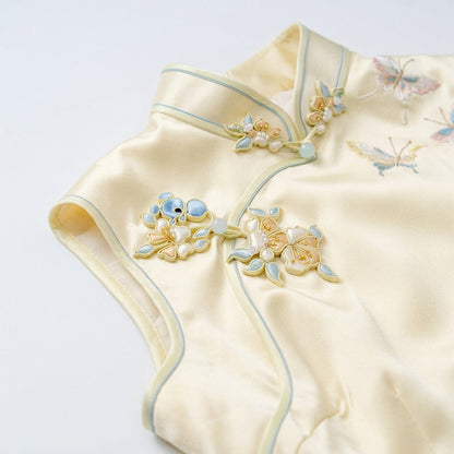 Squirrel in the Camellia Garden	QiPao/Cheongsam