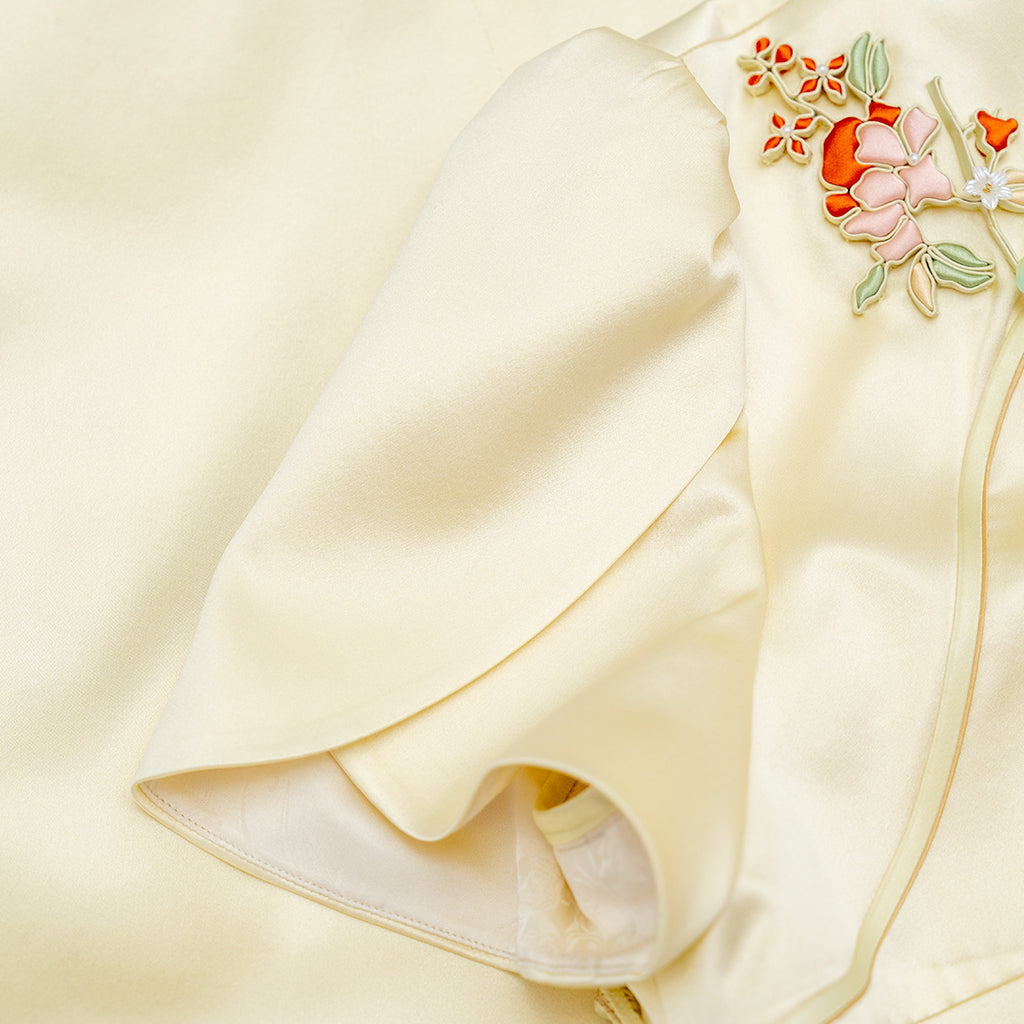 Blossoms in Every Step QiPao/Cheongsam