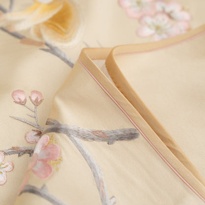 Golden-Thread Winter Sweet QiPao/Cheongsam