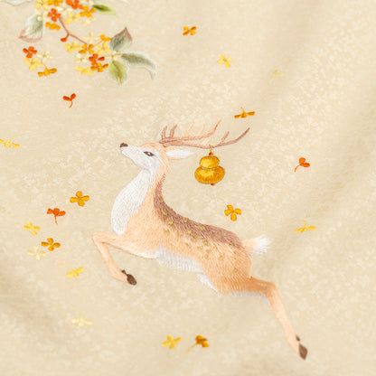 Fawn’s Leap in Crimson Osmanthus	QiPao/Cheongsam