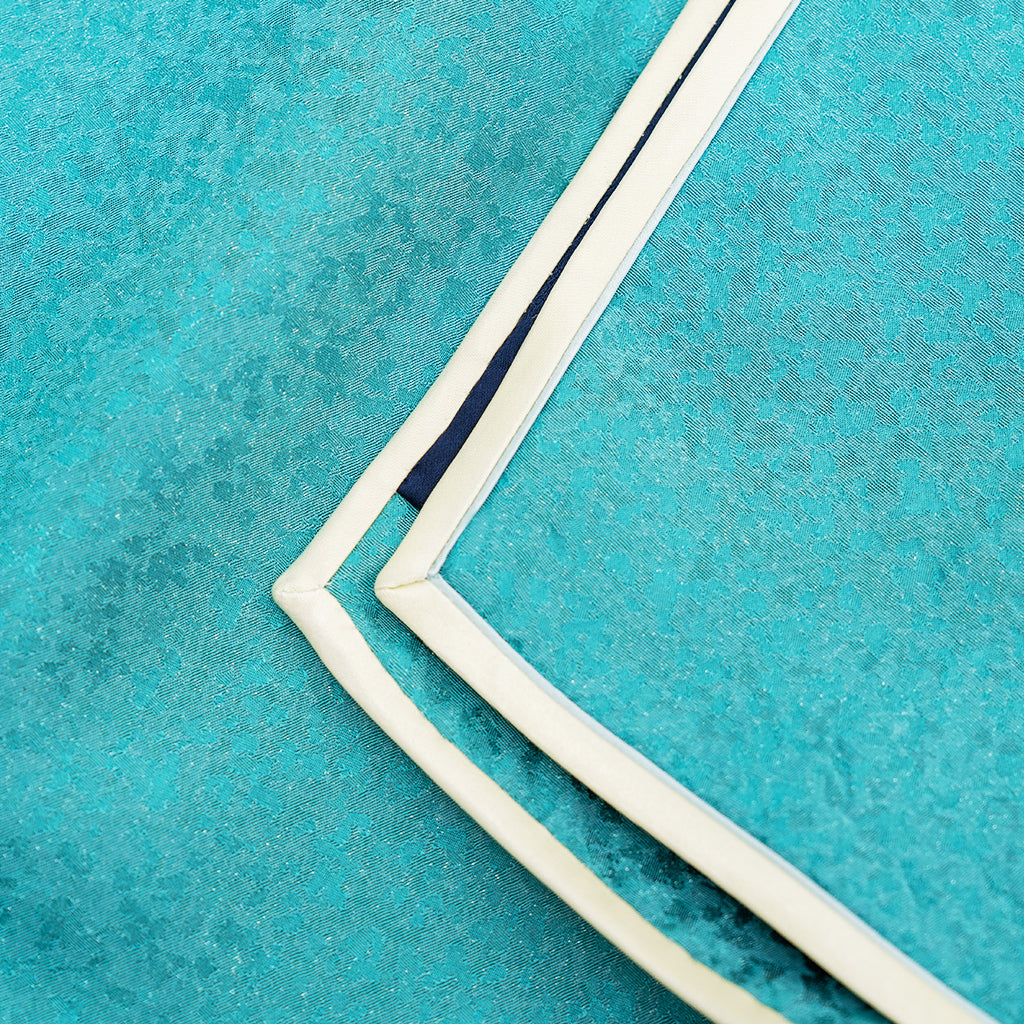 The Crystal Narcissus Bloom QiPao/Cheongsam