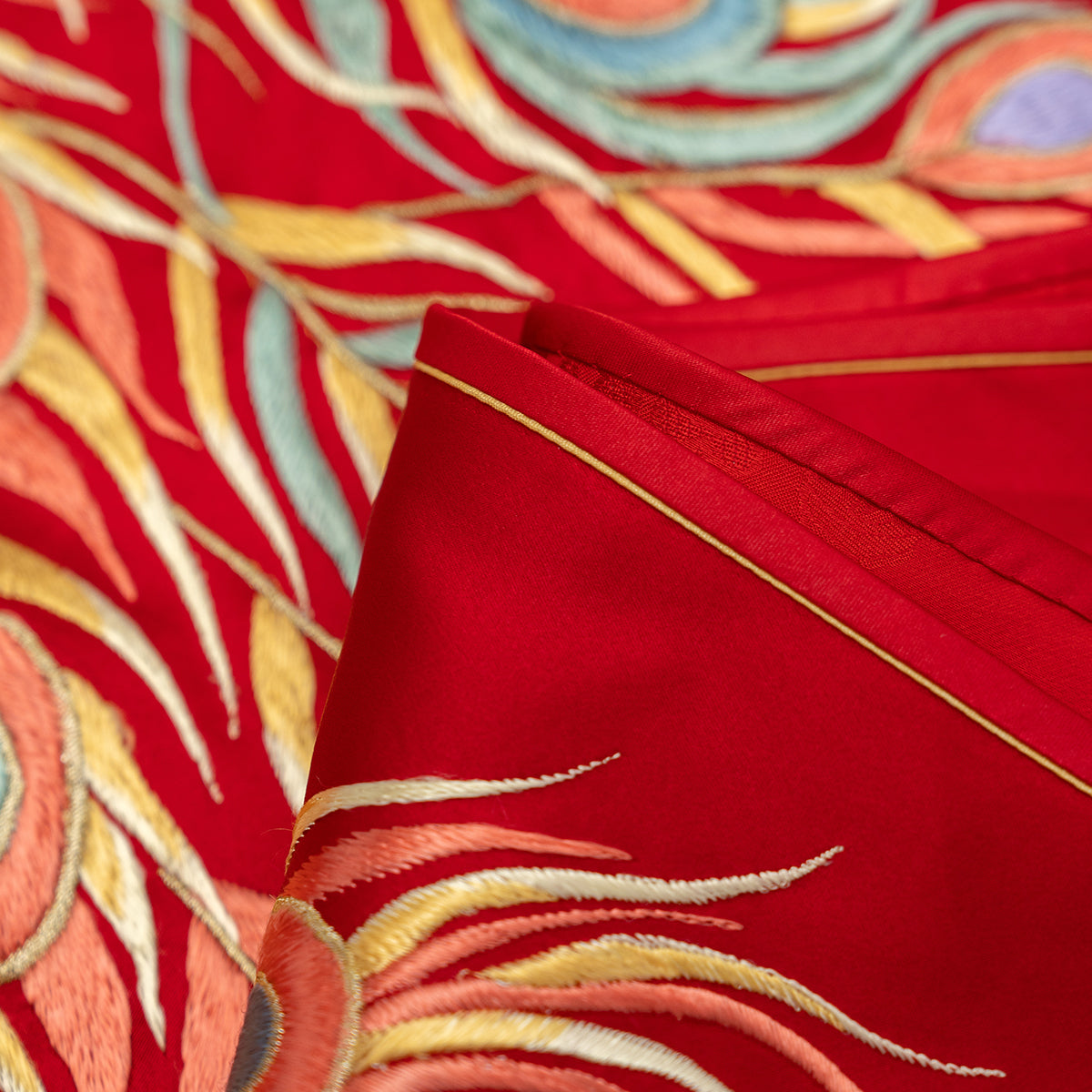 The Golden Tail of Fortune	QiPao/Cheongsam