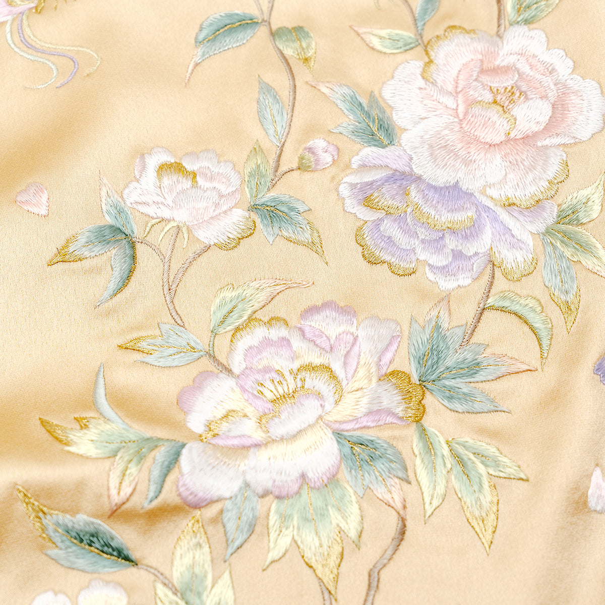 Enchanted Beneath the Peony QiPao/Cheongsam
